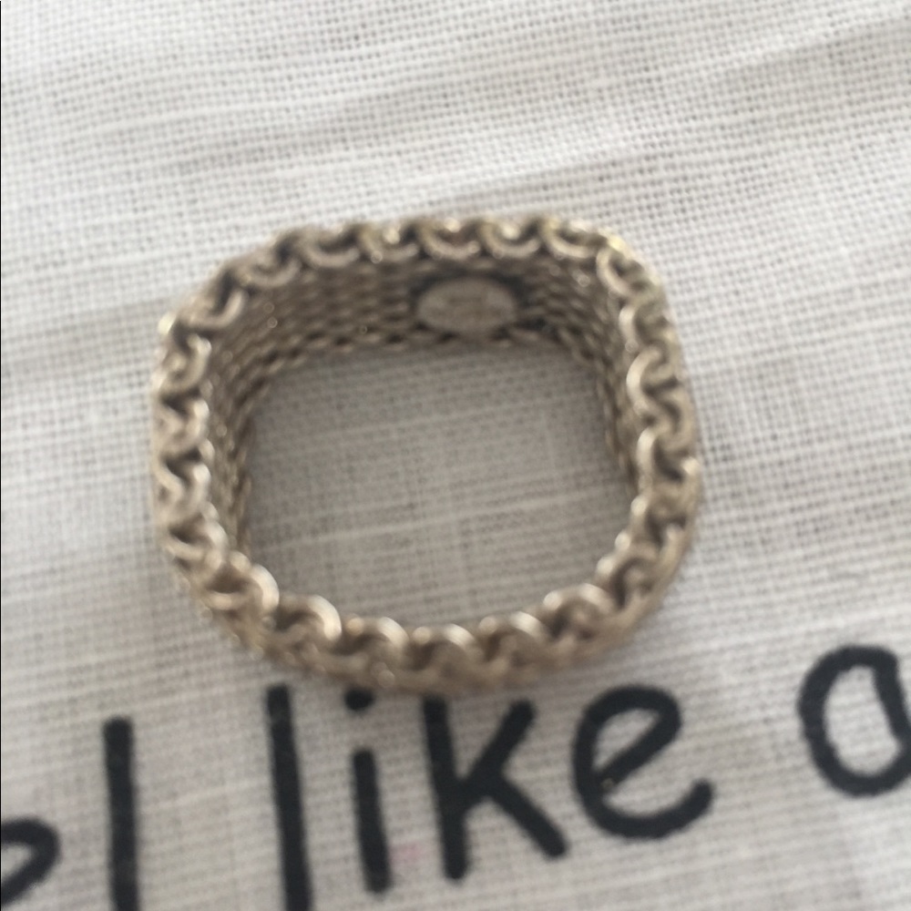 💥SOLD💥👒🌷Tiffany mesh ring🌷👒 - Picture 2 of 8
